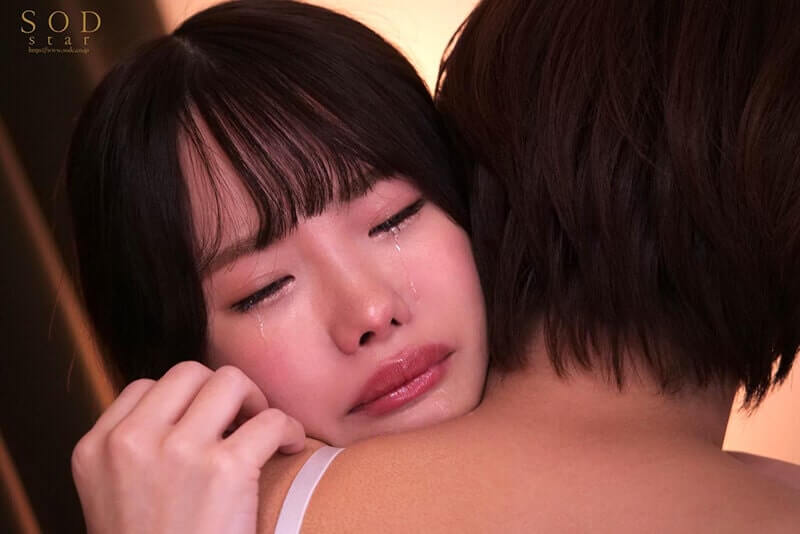 松本いちかが泣いてる画像